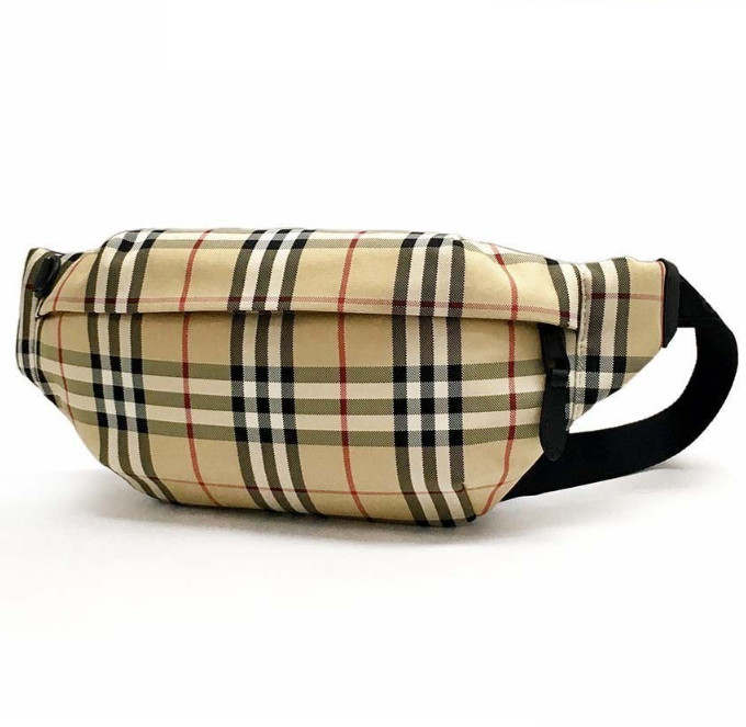 バーバリーBURBERRY MEN BAG メンズバッグ 8084114 A7026 ARCHIVEBEIGE