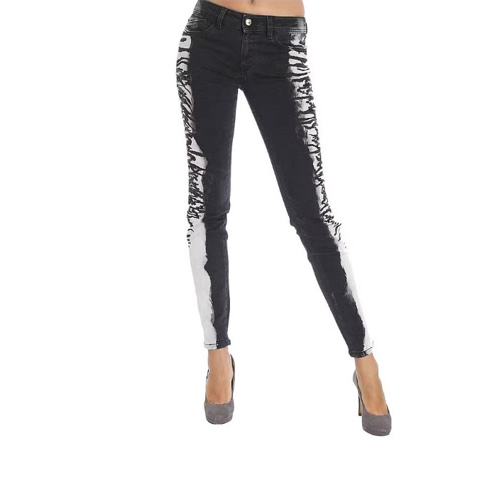 ジャストカヴァリ JUST CAVALLI レディース ジーンズ S04LA0061 N37966 900