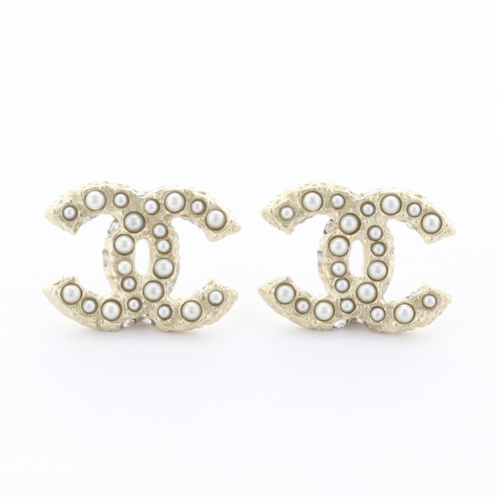 シャネル CHANEL レディースピアス レディース CCマーク ゴールド A64766 B06258 ND321