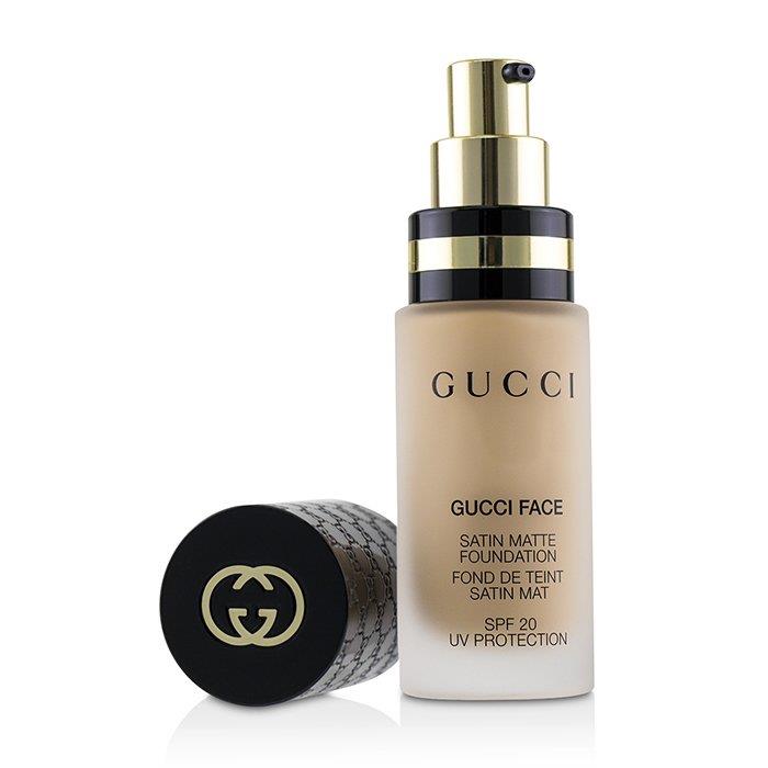 グッチ GUCCI レディースグッチフェイス サテンマットファンデーションSPF 20 # 110 8005610355054