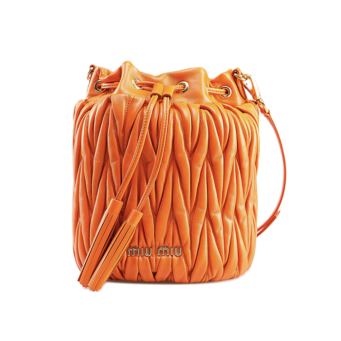 ミュウミュウ MIU MIU BAG レディースバッグ  5BE014N88PAPA MATELASS_ LEATHER BUCKET BAG